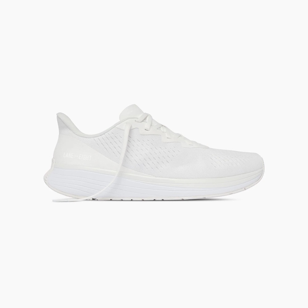 NIB Lane Eight Women’s Relay Trainer in Breeze - Size 7